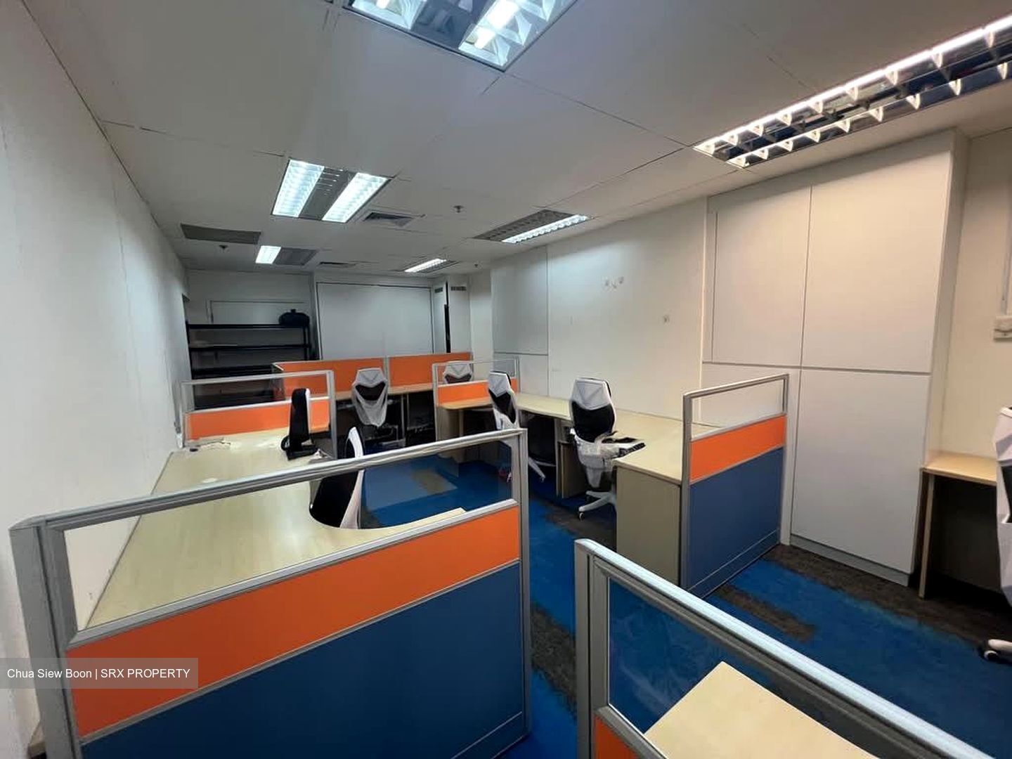 International Plaza (D2), Office #600093731